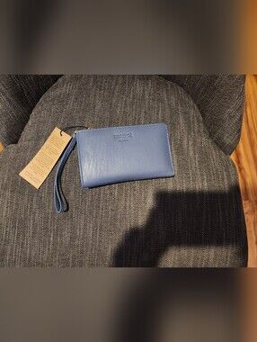 Margot New York Blue Leather Wristlet/Wallet